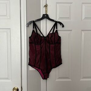 Torrid pink and black lingerie size 0
